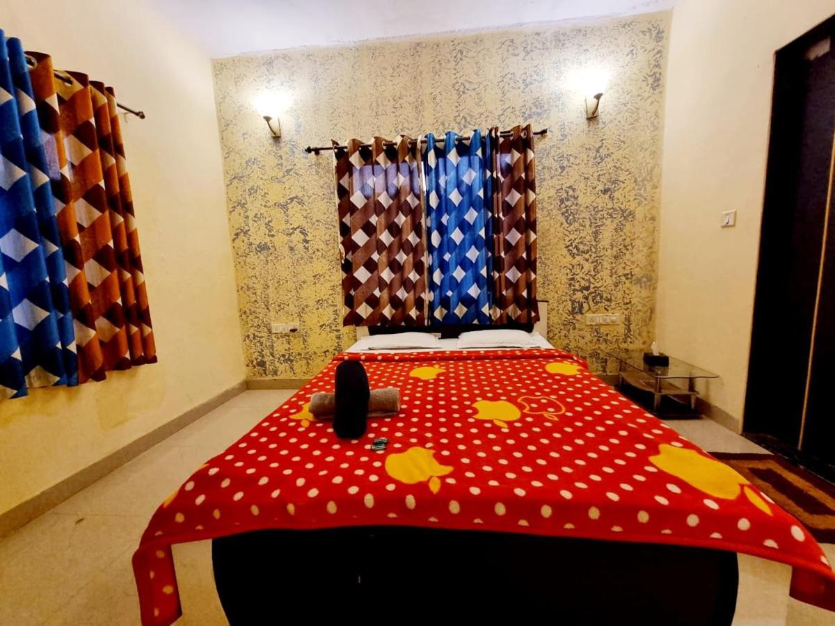 Rudrashree Villa - Besides Valley View Mahābaleshwar Eksteriør billede